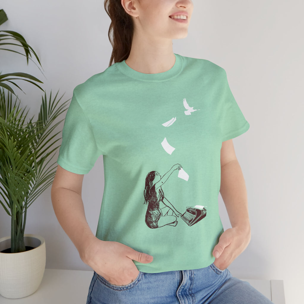 L'IDEE DE LA FILLE - Unisex tee for men and women